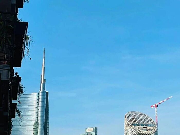 Appartamento bilocale in affitto in Moscova, Milano