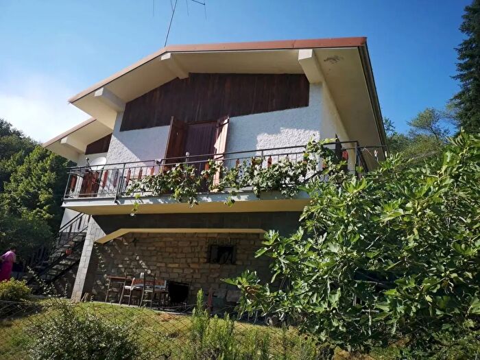Casa quadrilocale in vendita in Morte SNC, Roccaforte Mondovi'