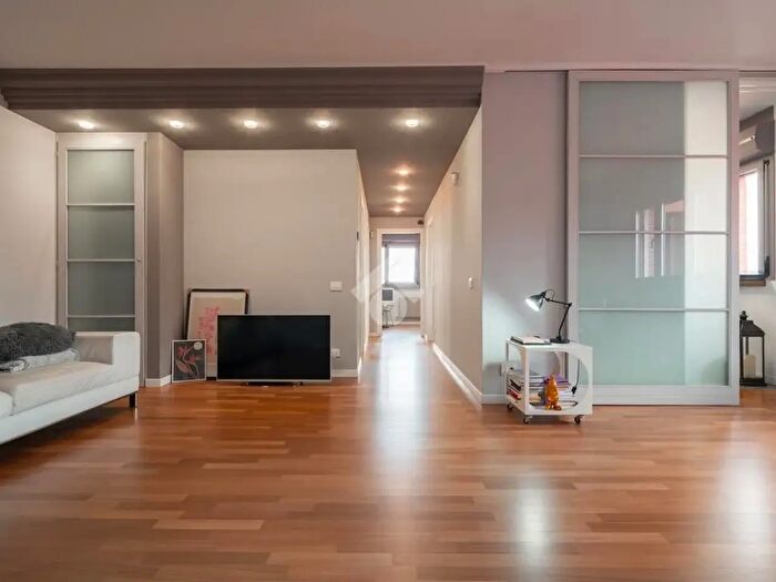 Appartamento trilocale in vendita in Via Fonderia, Treviso