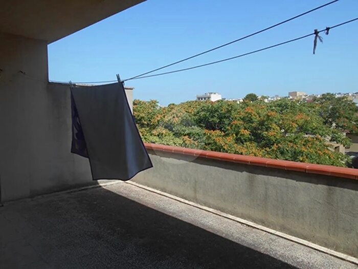 Casa con 11 locali in vendita in Partanna