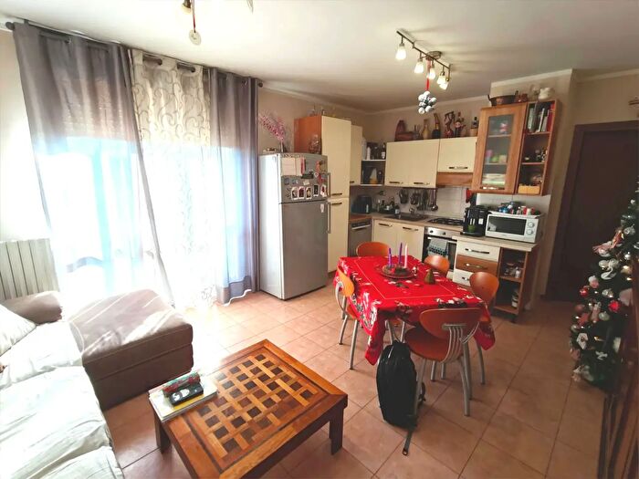 Appartamento trilocale in vendita in Modena