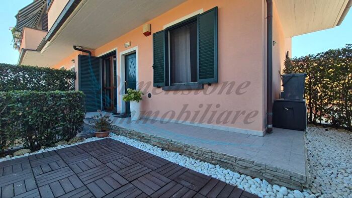 Appartamento trilocale in vendita in Via Salvatore di Giacomo, Rosignano Marittimo