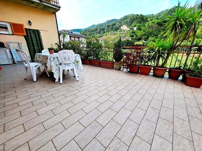 Appartamento con 6 locali in vendita in San Colombano Certenoli