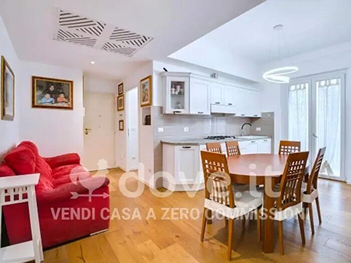 Appartamento quadrilocale in vendita in Piazza dei Cavalieri del Lavoro, Roma