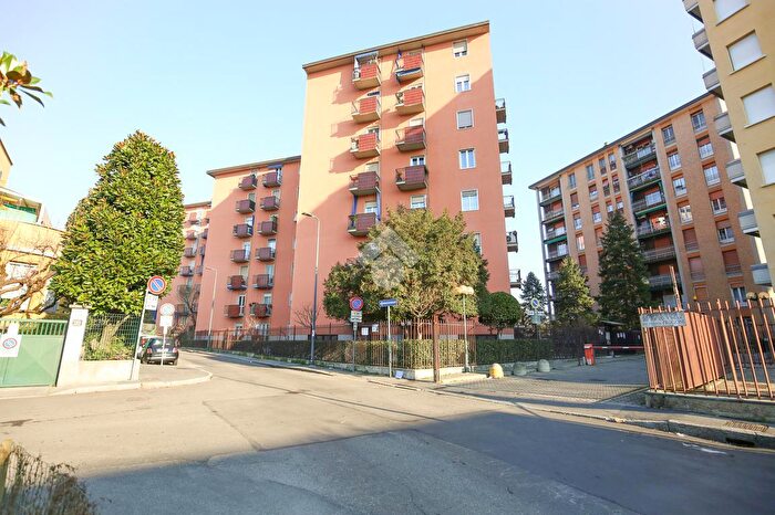 Appartamento bilocale in vendita in Via Frugoni Carlo Innocenzo, Milano