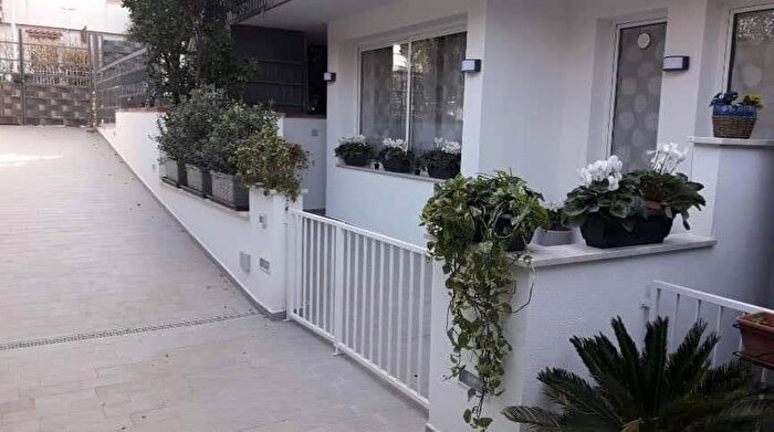 Appartamento bilocale in affitto in Viale Giunone, Mondello Valdesi, Palermo