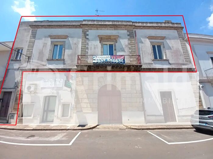 Casa quadrilocale in vendita in Via Messapica, Ugento