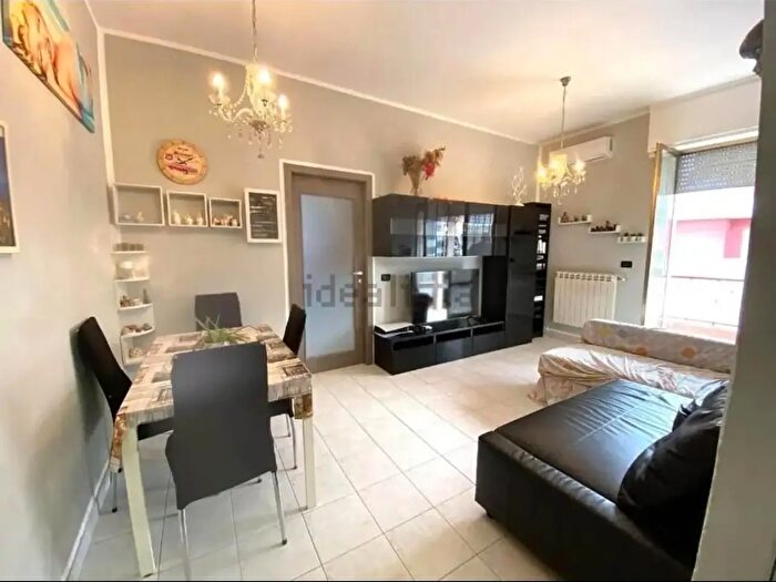 Appartamento quadrilocale in vendita in Carrara
