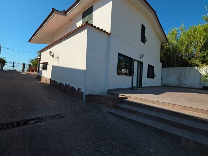 Casa con 5 locali in affitto in Via Cicerone, Centro, Bacoli