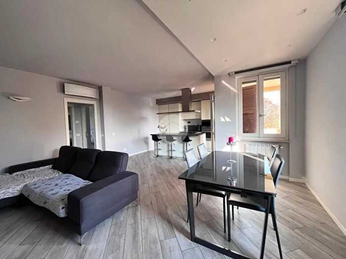 Appartamento trilocale in vendita in Via Regina Elena, Cazzago San Martino