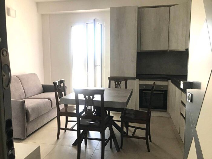 Appartamento bilocale in affitto in Via Giuseppe Biasi, Piazza Giovanni XXIII, Cagliari