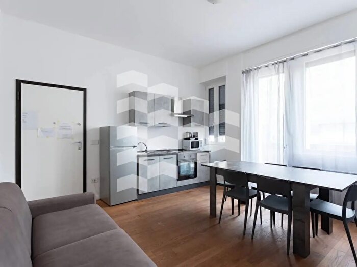 Appartamento trilocale in vendita in Corso di Porta Vittoria, Milano