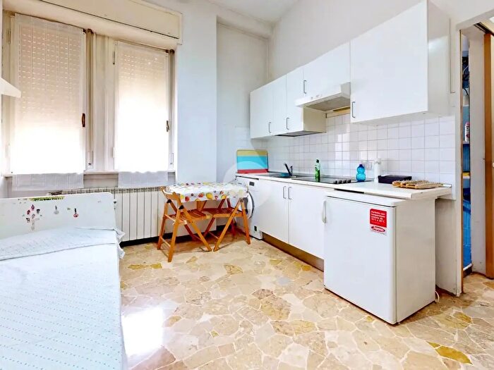 Appartamento monolocale in vendita in Via Predabissi, Milano