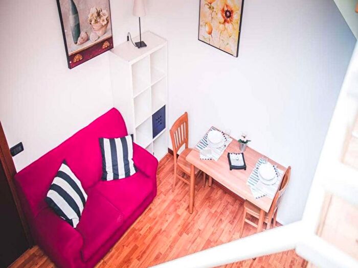 Appartamento bilocale in affitto in Viale Vincenzo Lancetti, Farini, Milano