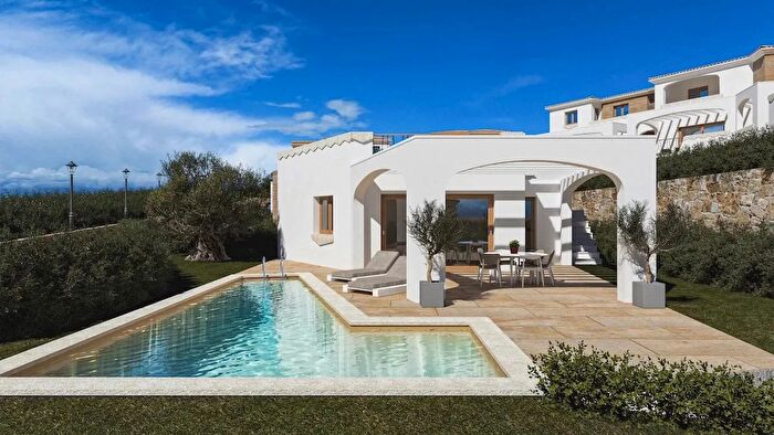 Casa quadrilocale in vendita in San Teodoro