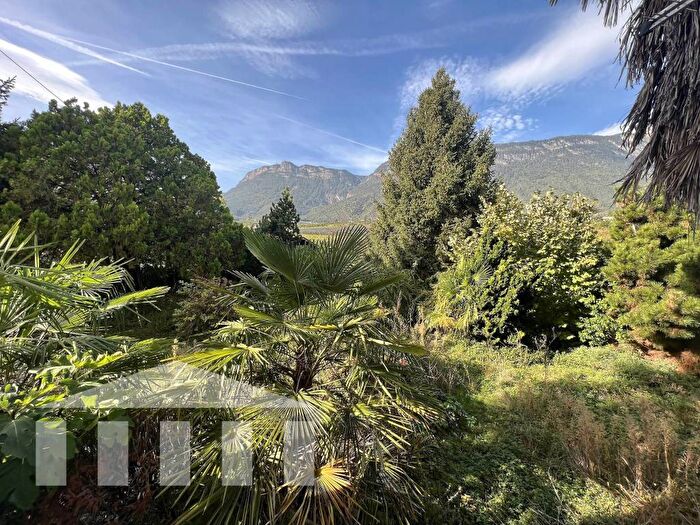 Appartamento con 6 locali in affitto in via San Paolo n, Appiano sulla Strada del Vino