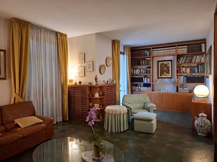 Casa con 5 locali in vendita in Montelupo Fiorentino