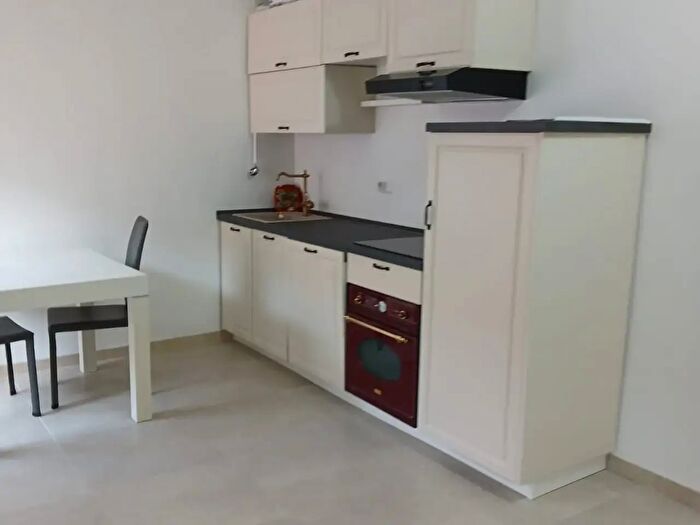 Appartamento monolocale in affitto in Viale Argonne, Pavia