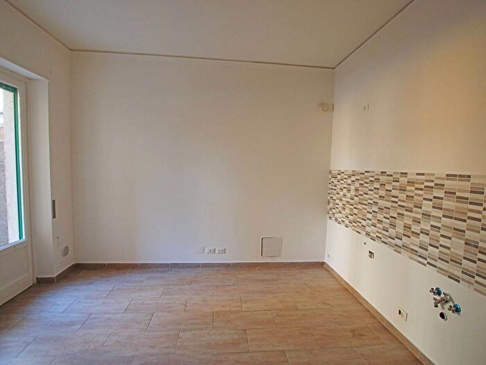 Appartamento bilocale in affitto in Corso Firenze, Castelletto, Genova