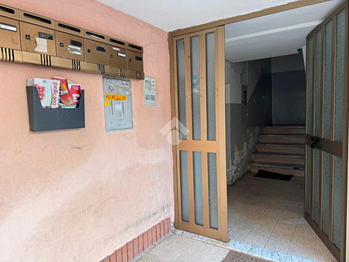 Appartamento trilocale in vendita in Via Trento, Caserta