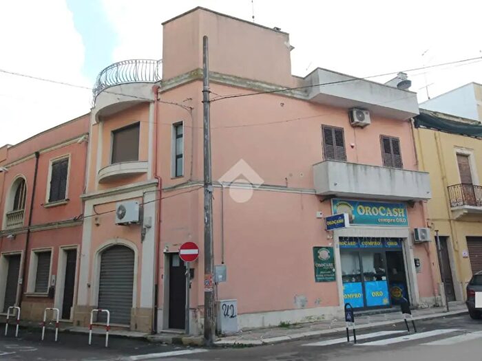 Casa trilocale in vendita in Via Mare, San Pietro Vernotico