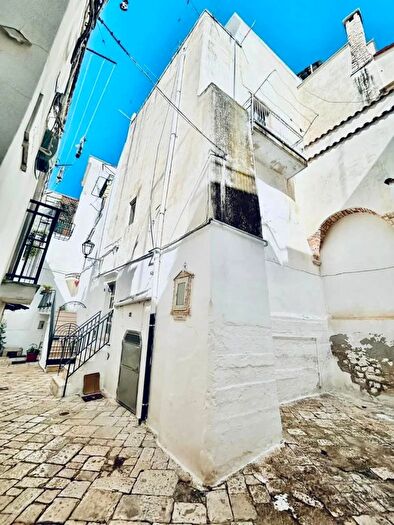 Casa trilocale in vendita in Indirizzo Via SantAndrea, Turi