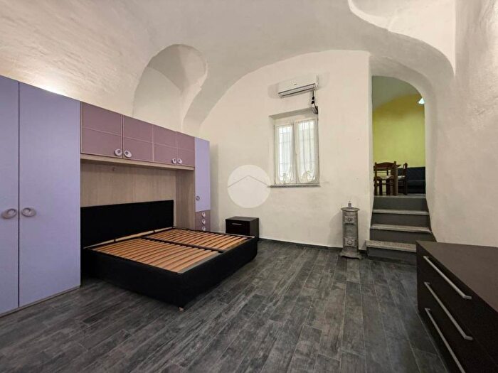 Appartamento monolocale in affitto in Via palestro, Ivrea