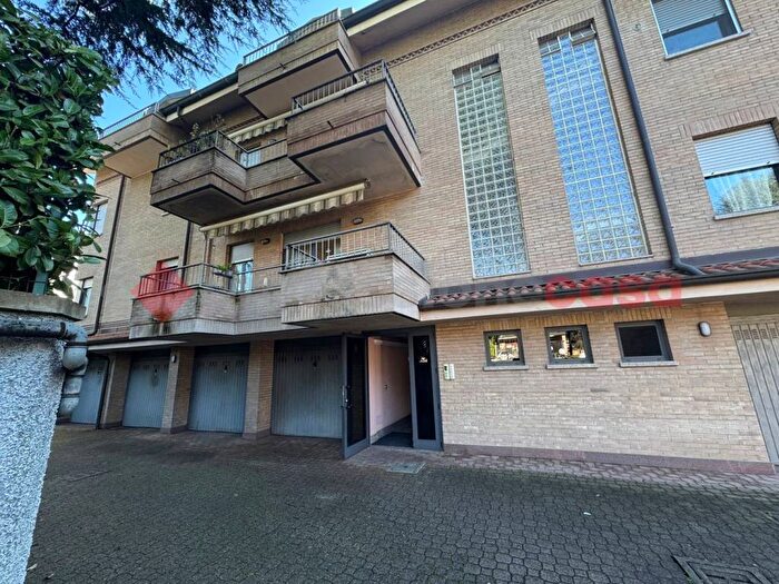 Appartamento bilocale in affitto in Via Dei Fiori, Cusano Milanino