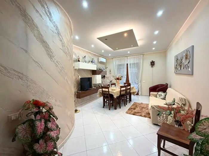 Appartamento quadrilocale in vendita in Via Ingrassia, Ficarazzi