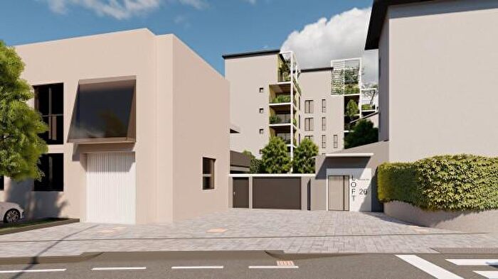 Case in Vendita e in Affitto - 2