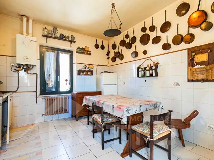 Appartamento trilocale in vendita in Via del Moro N, Oleggio
