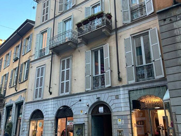 Appartamento bilocale in affitto in Corso Giuseppe Garibaldi, Lanza, Milano