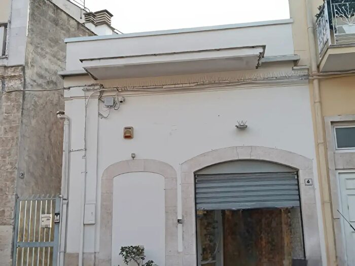 Casa monolocale in vendita in Via Cavaliere Domenico Nicassio, Adelfia
