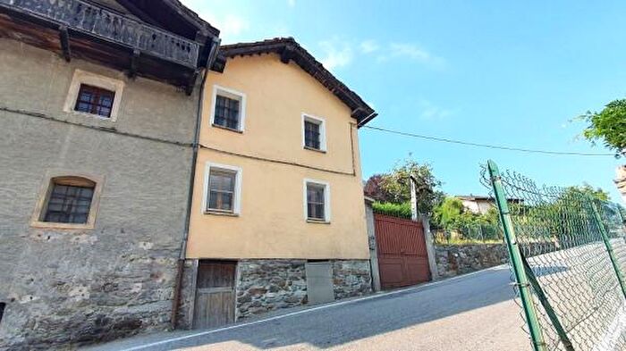 Case in Vendita e in Affitto - 3