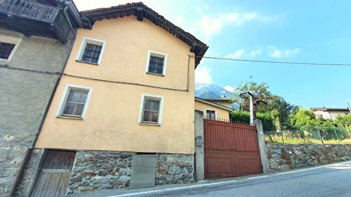 Case in Vendita e in Affitto - 2