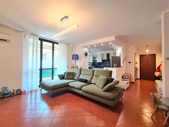Appartamento trilocale in vendita in Via Magenta, San Vittore Olona