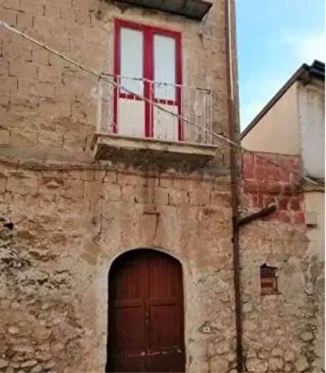 Casa con 5 locali in vendita in Via Rossi, Frasso Telesino