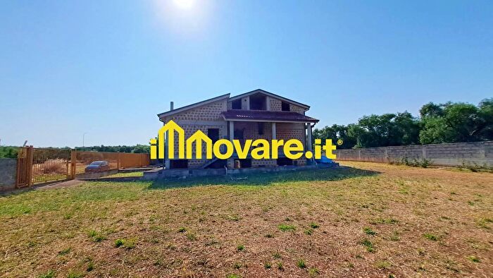 Casa con 7 locali in vendita in Corso Vittorio Emanuele III, Sannicandro Di Bari