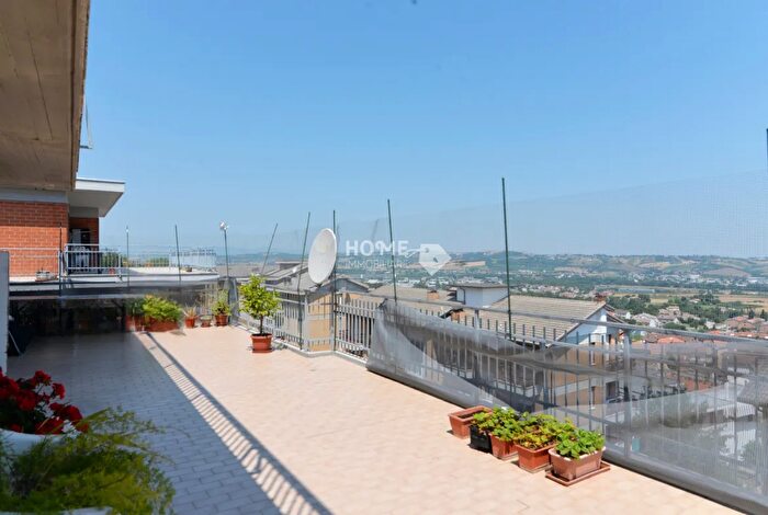 Appartamento quadrilocale in vendita in Corridonia Zona Semicentrale, Corridonia