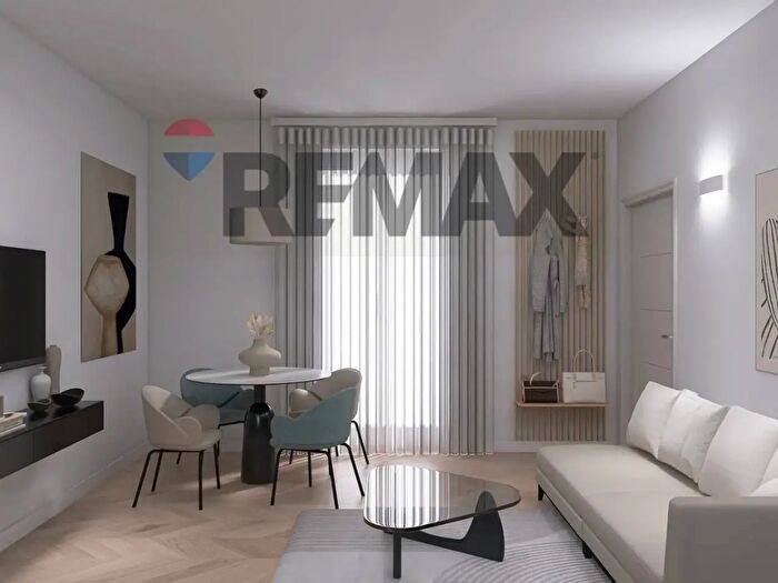 Appartamento trilocale in vendita in Via Nazario Sauro, Tollo