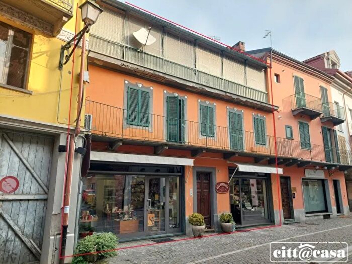 Case in Vendita e in Affitto - 2