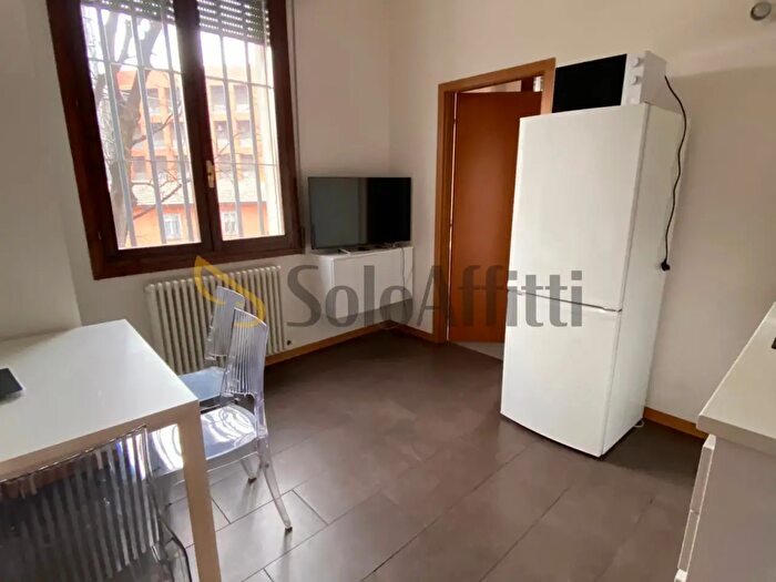 Appartamento bilocale in affitto in Via Luigi Tanari, Bologna