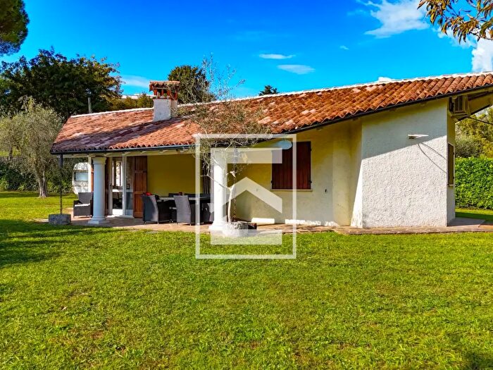 Casa trilocale in vendita in Via San Fermo, San Felice Del Benaco