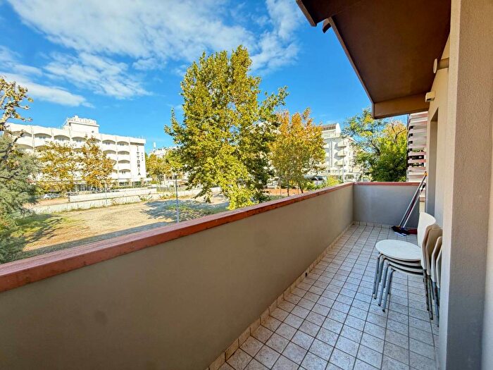 Appartamento trilocale in vendita in Viale Alfredo Catalani, Alba Mare, Riccione