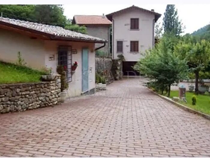 Casa trilocale in vendita in Sansepolcro