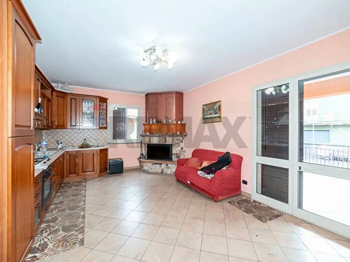 Casa con 6 locali in vendita in Via Nazionale a, Castiglione Di Sicilia