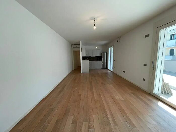 Appartamento quadrilocale in vendita in Cadoneghe