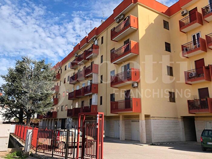 Appartamento in vendita in Zona Via Castel del Monte, Corato