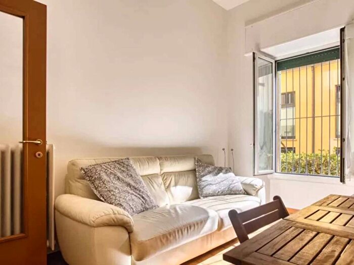 Appartamento bilocale in affitto in Via Paolo Lomazzo, Paolo Sarpi, Milano