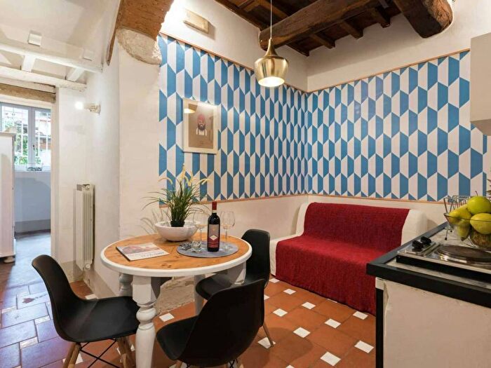 Appartamento bilocale in affitto in Via Fiesolana, D'Azeglio, Firenze